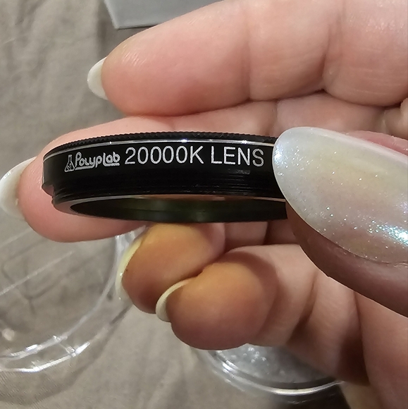 Coral Lens - Picture 8 of 14